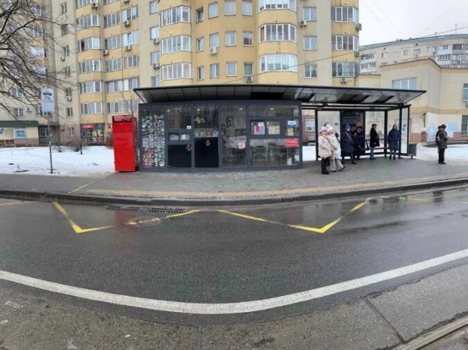 Кіоск, МАФ, Зупиночний комплекс, ул. Тростянецкая, Trostianetska Street, 6-й мікрорайон Позняків, Kharkivskyi masyv, Дарницкий район, Киев, 02091, Украина, Фото №2