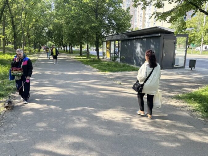 Кіоск, МАФ, Зупиночний комплекс, 6, Natalii Uzhvii Street, Мостицкий массив, Виноградарь, Подольский район, Киев, 04108, Украина, Фото №4