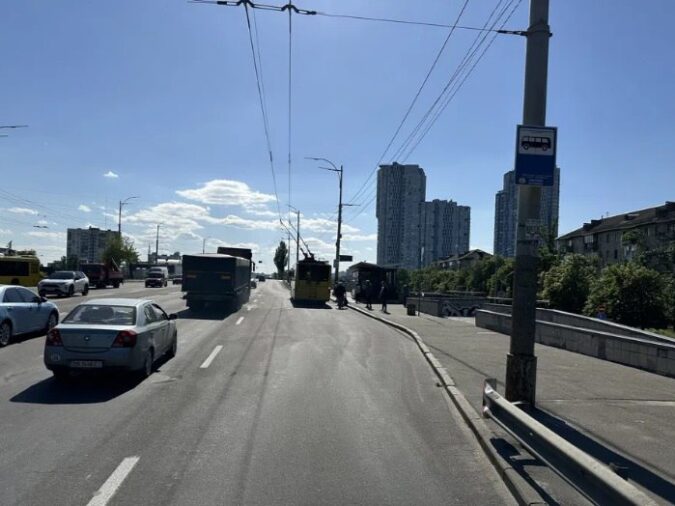 Зупиночний комплекс, проспект Соборності, Соцмісто, Дніпровський район, Київ, 02105, Україна, Фото №10